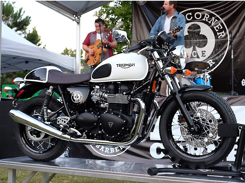 The Triumph Thruxton Ace Cafe Special Edition made its U.S. debut at the Ace Corner at the Barber Vintage Festival.