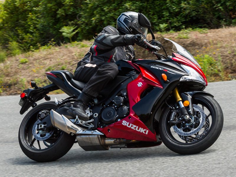 The fully faired GSX-S1000F ABS is one of three street-oriented, liter-sized sportbikes Suzuki has introduced for 2016.
