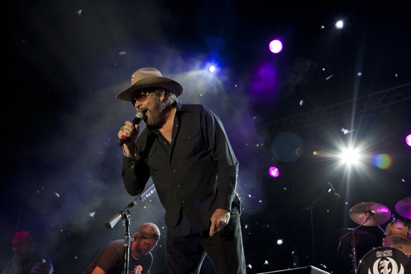 Hank Williams Jr. dazzled the crowds with his inherited musical skills. No one exemplifies family tradition like Bocephus.