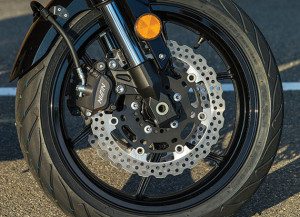 Excellent front brakes deliver strong power and good feel.