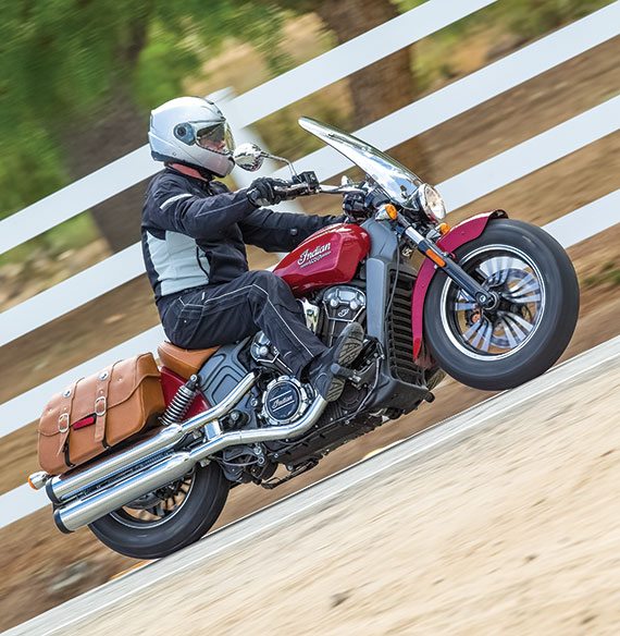 Generous cornering clearance, a neutral seating position that isn’t too stretched out and a wide handlebar help give the Scout very nice handling.