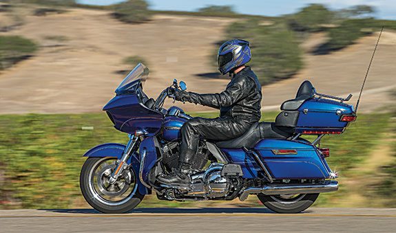 High, pullback handlebars, a plush seat and well-placed, rubber-isolated floorboards make for a very comfortable riding position.