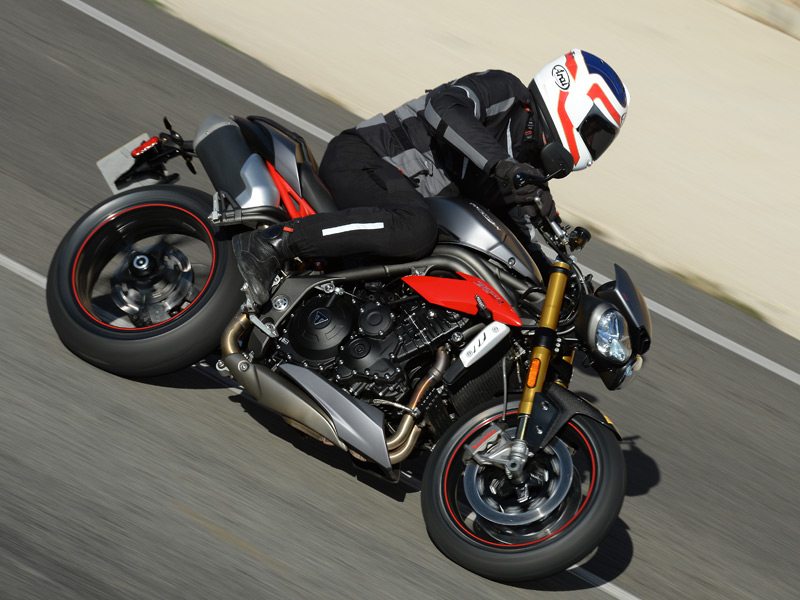 When not tucked in, the Speed Triple offers a reasonably comfortable seating position though the footpegs are fairly high.