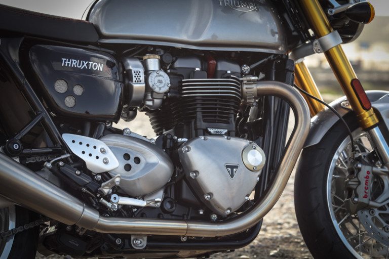 2016 triumph thruxton r specs