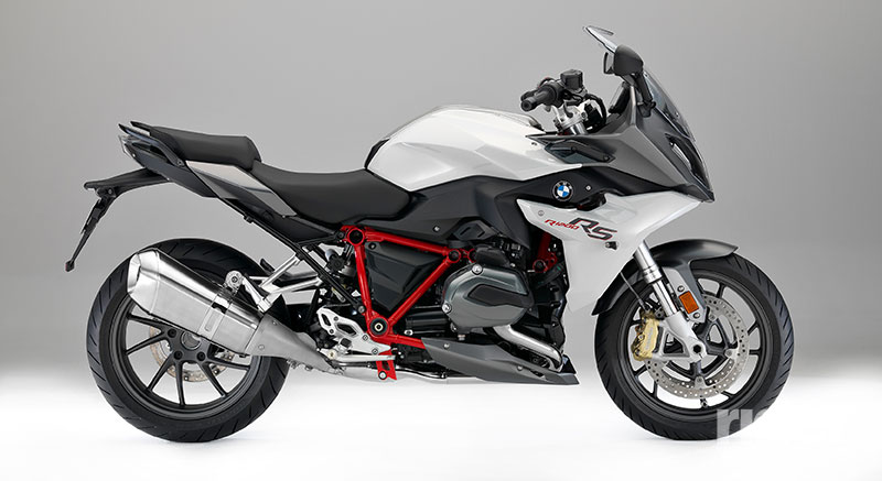 2017 BMW R 1200 RS in "R 1200 RS Sport" color scheme.