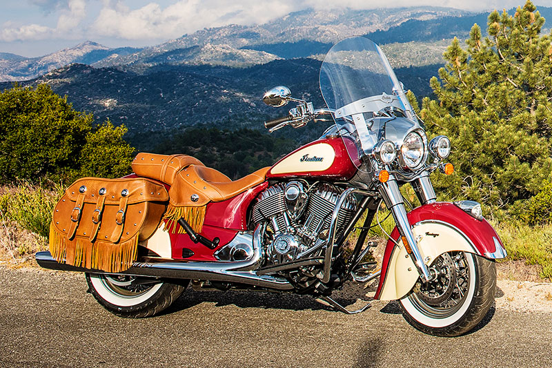 2017 Indian Chief Vintage in Indian Motorcycle Red over Ivory Cream