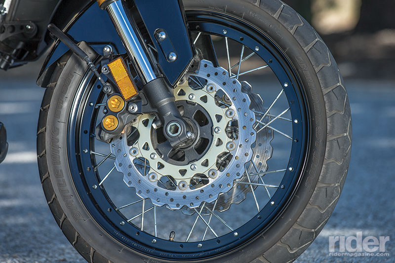Like the Honda, spoked wheels with tubeless tires, linked brakes and ABS are standard equipment. 
