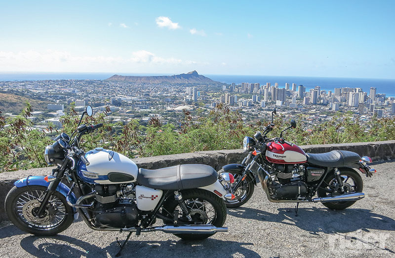Round Top Drive offers a panoramic view of Honolulu that’s made even sweeter with a couple of stunning Triumphs in the foreground. (Photos by the author)