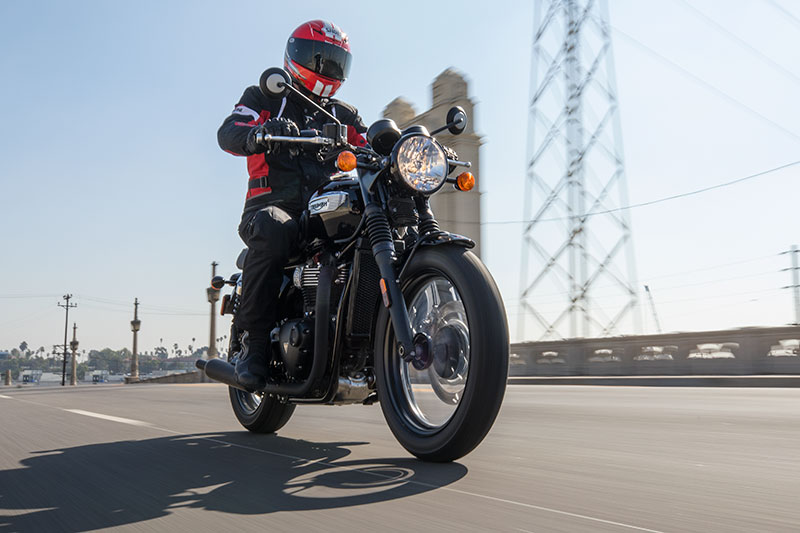 Compared to the Bonneville T120, the T100 costs less, weighs less and makes less power/torque.