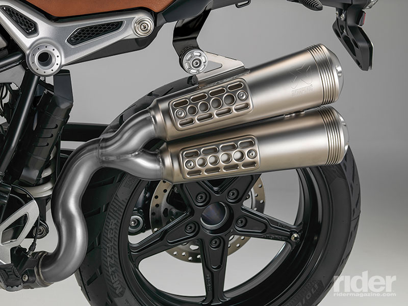 Smaller, premium Akrapovic mufflers with an even throatier song are standard on the Scrambler.