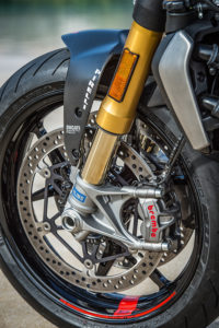 The Ducati Monster 1200 S has Öhlins suspension, top-shelf Brembo M50 calipers and Pirelli Diablo Rosso III tires.