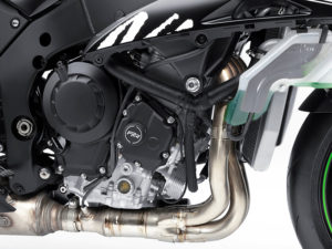 The 998cc in-line four gets stronger cases, increased cam clearance and DLC-coated tappets.