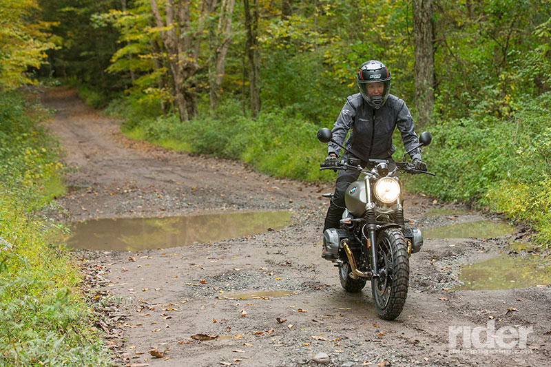 The Scrambler carries 36 years' worth of BMW GS off-road DNA. (Photo: Kevin Wing)