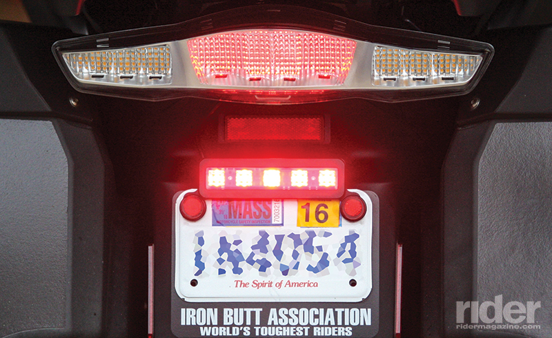 The Billie Brake Light features super bright, attention-getting red LEDs you can program for a range of flashing modes, inertial braking and more.