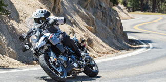 2018 Suzuki V-Strom 1000 action