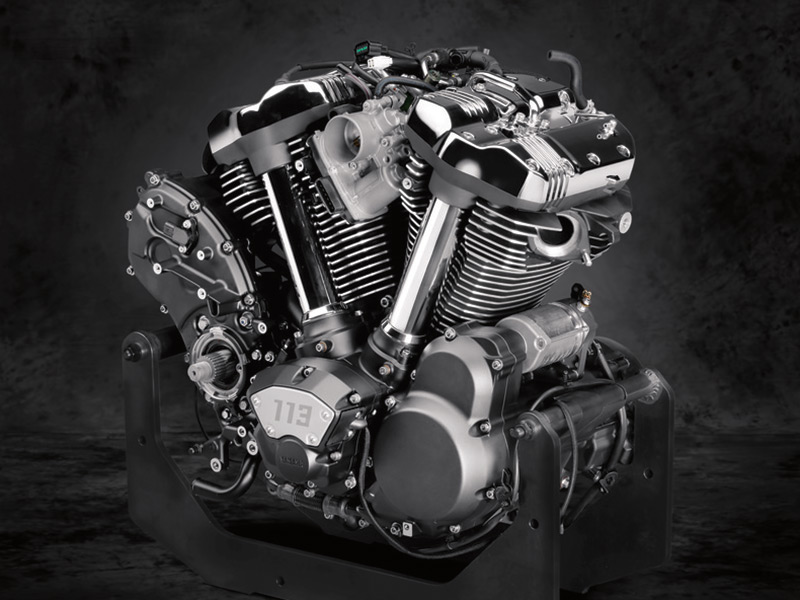 2018 Yamaha Star Venture engine