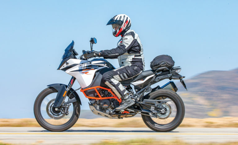 ktm 1290 vs africa twin