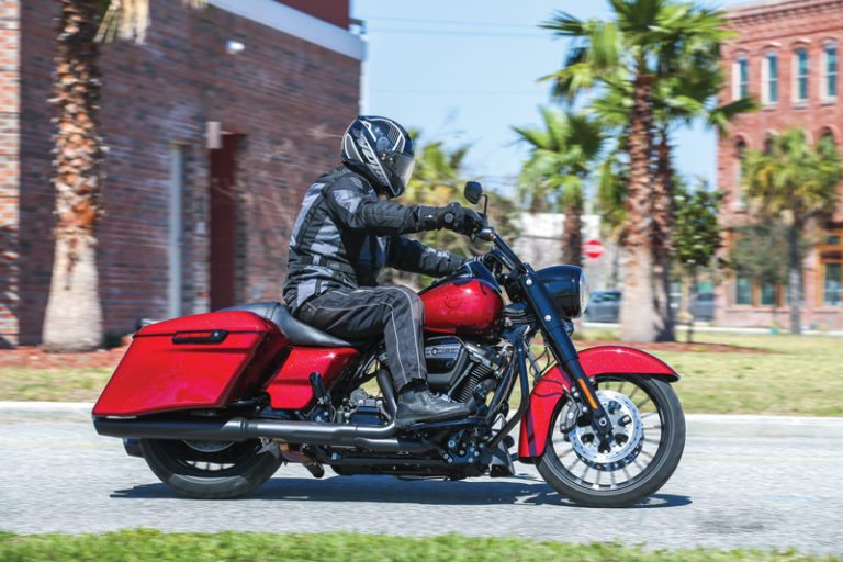 2017 Harley-Davidson Road King Special | First Ride Review | Rider Magazine