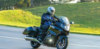 2018 BMW K 1600 B action