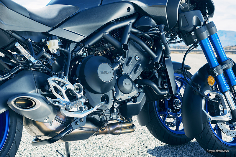 2019 Yamaha Niken engine