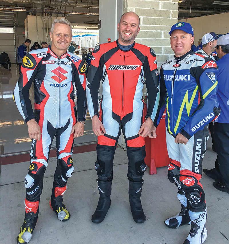 Kevin Schwantz (left) and Kenny Roberts, Jr. (right).