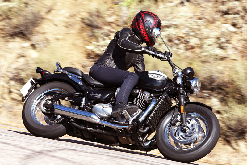 Triumph Bonneville Speedmaster 2022 года: Harley с британским акцентом