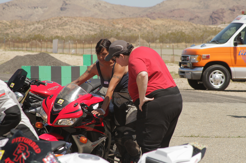 CLASS motorcycle school