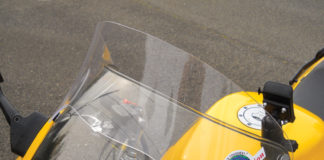 Laminar Lip installed on a 2000 Honda VFR800.