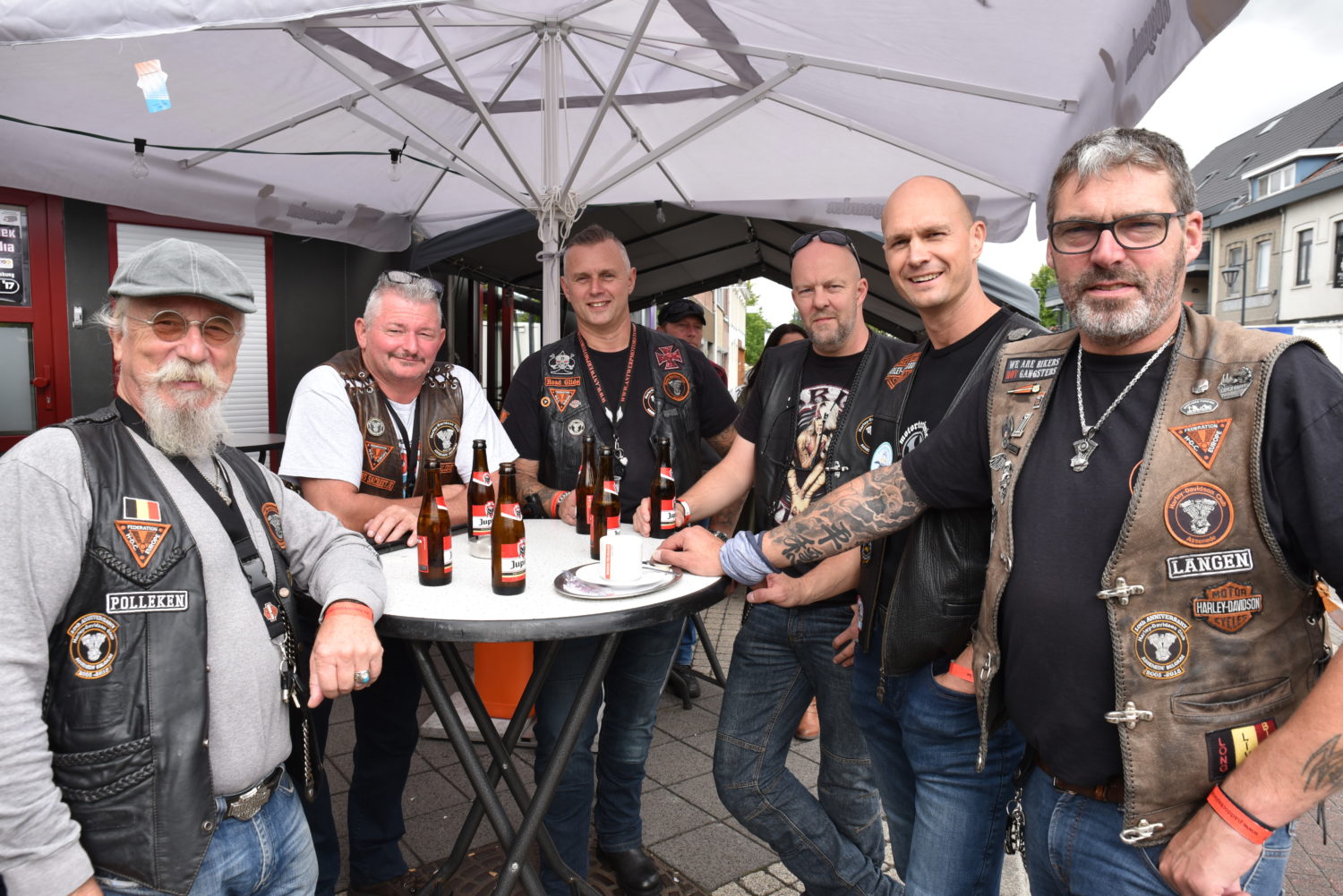 Savage Roads: The road to Harley Town