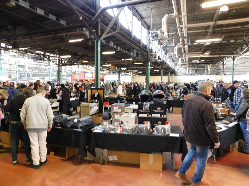 Vendors and bikers