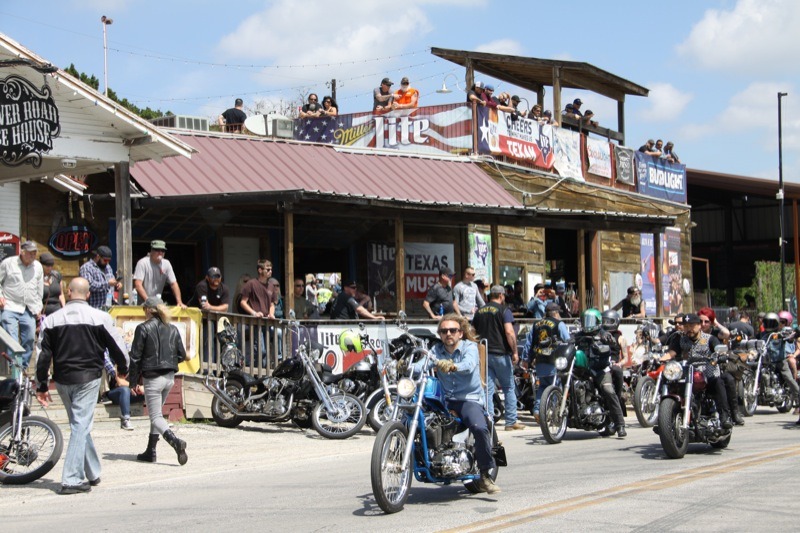 Giddy Up Vintage Chopper Show El Cinco