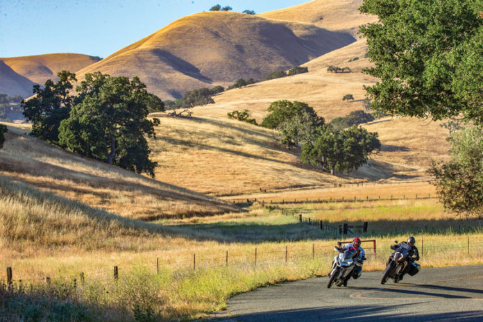 ktm 1290 super adventure vs ducati multistrada 1260