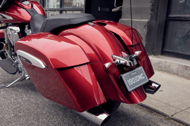 The restyled fairing and saddlebags are more angular and aggressive on the 2019 Indian Chieftain (above), Chieftain Dark Horse and Chieftain Limited (below)