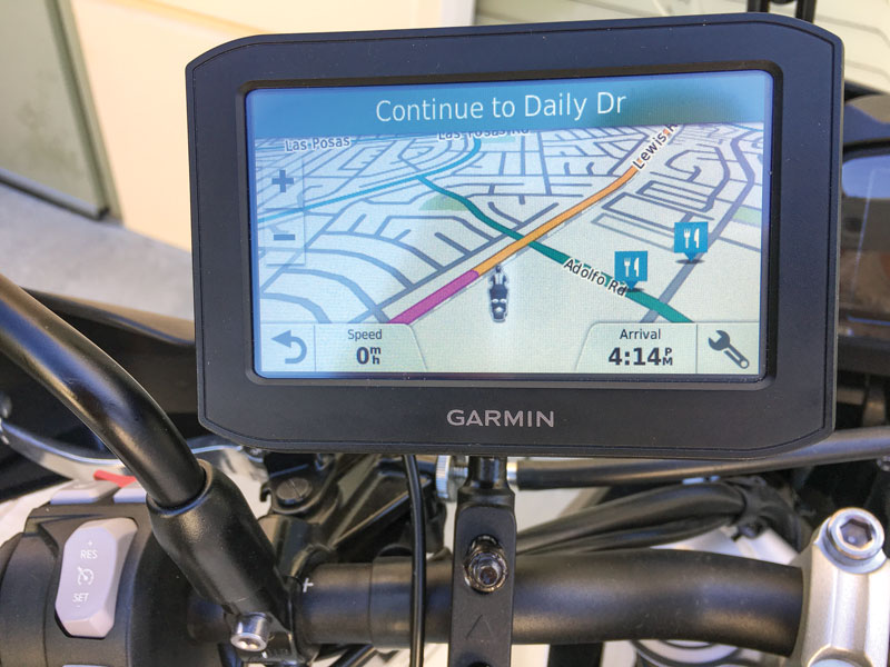 The Garmin zumo 396LMT-S mounted on a Yamaha Tracer 900 GT.