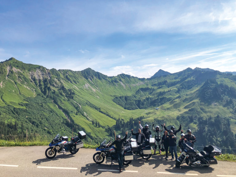 edelweiss tours motorrad