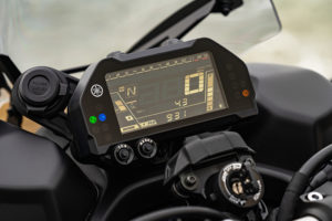 2019 Yamaha Niken GT dash meter gauge