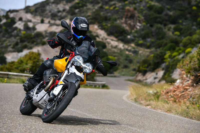 2019 Moto Guzzi V85 TT Adventure