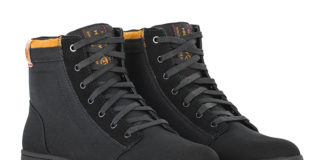 Highway 21 Axle Riding Shoes.