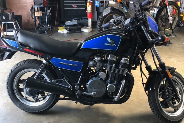 1985 Honda Nighthawk 700S
