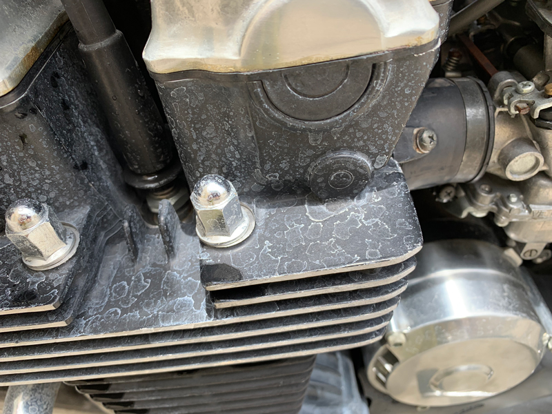 Nighthawk 700 engine