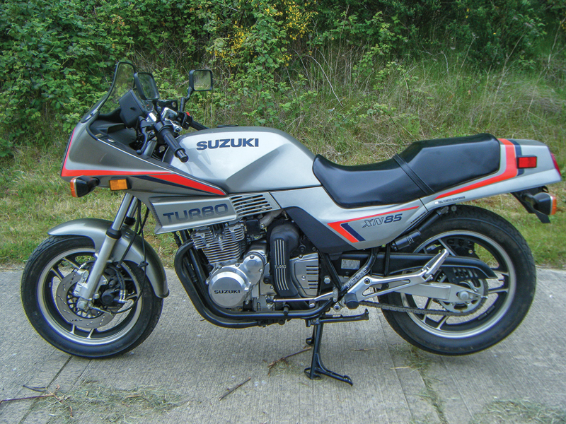 1983 Suzuki XN85D Turbo