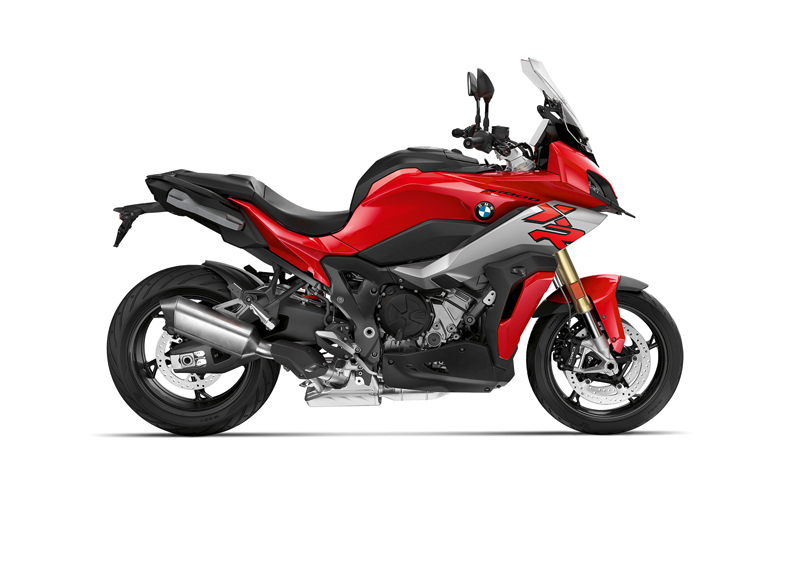 2020 BMW S 1000 XR in Racing Red.