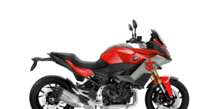 2020 BMW F 900 XR in Racing Red.