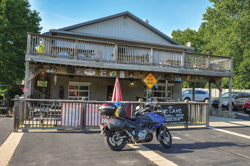 EXPLORING SOUTHERN INDIANA’S CHUNK OF THE OHIO RIVER VALLEY bike bar DSC 8713
