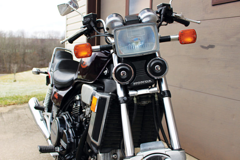 Sell Clutch Slave Cylinder Kit Honda VF1100 Magna VT1100 Shadow In