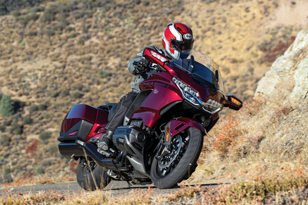 2019 Honda Gold Wing Dct Road Test Review Rider Magazine