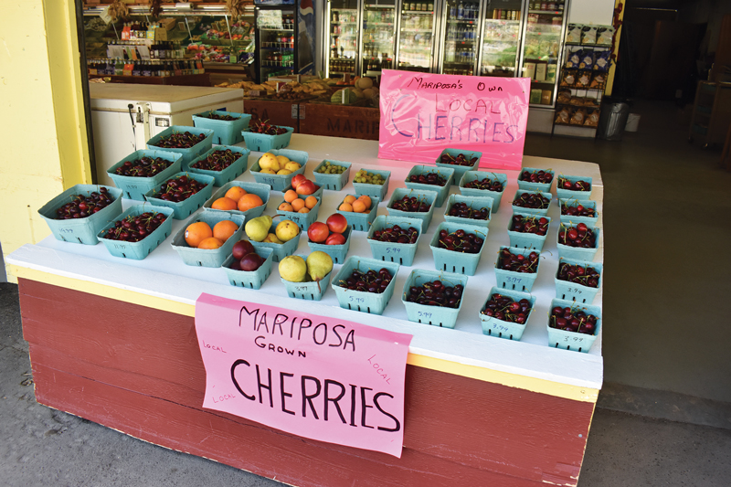cherries on display at the Mariposa Fruit Stand