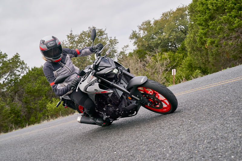 2020 Yamaha MT-03 Review (13 Fast Facts) Ultimate Motorcycling