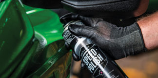 Muc-Off speed polish