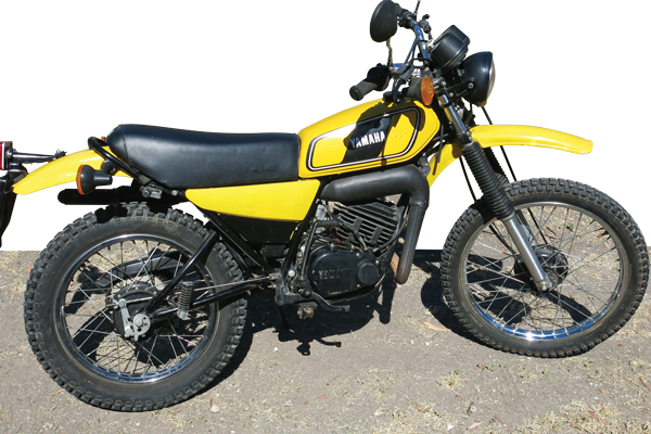 Twin Shock Yamaha DT 125 C Motorcycle Fuel Cap 1976-1977 